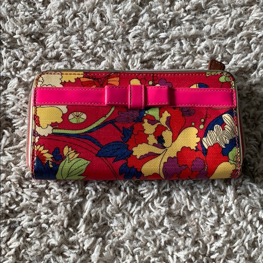 Sakroots women’s wallet